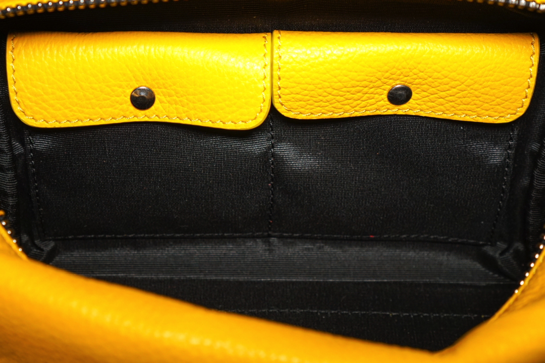 Yellow Oriolus Travel Bag - immagine 5